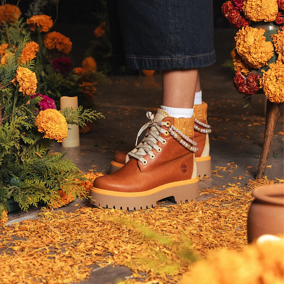 Women's Platform 6-Inch Waterproof Boot