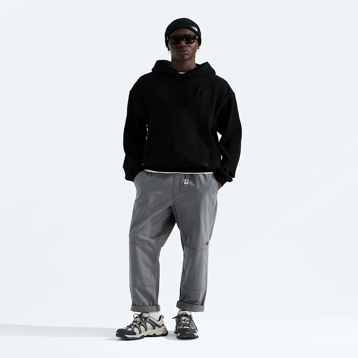 Men's Long-Sleeve Hoodie - Black