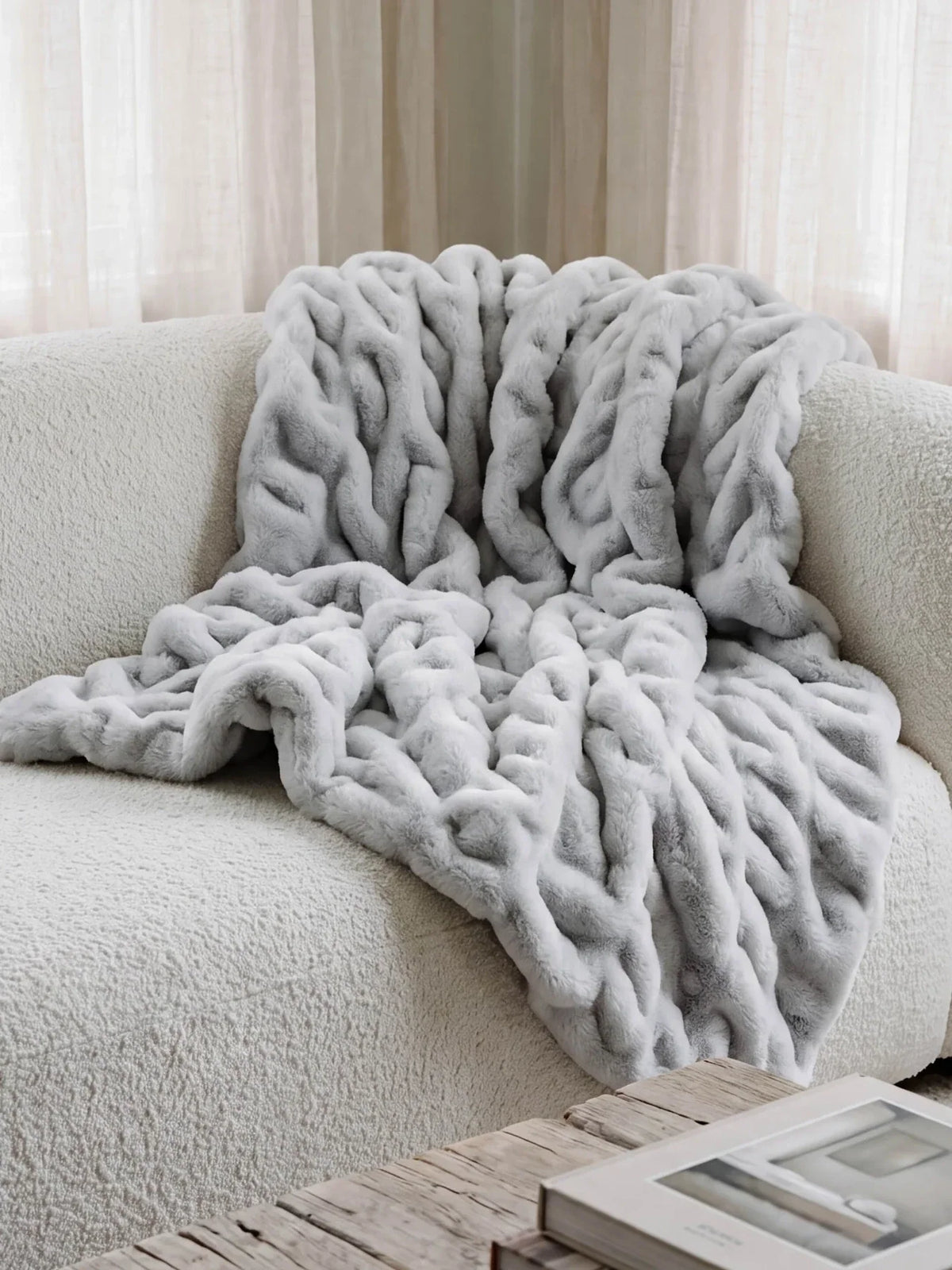 Oversized Plush Blanket - Cloud Grey