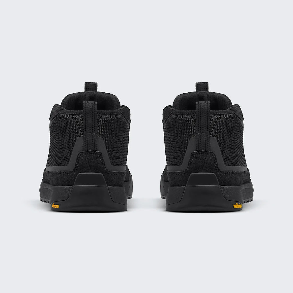 Mid Insulated Waterproof Shoes - Black