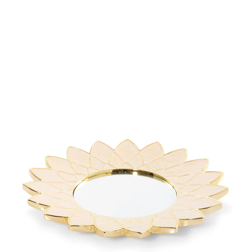 Shell-Shaped Candle Tray