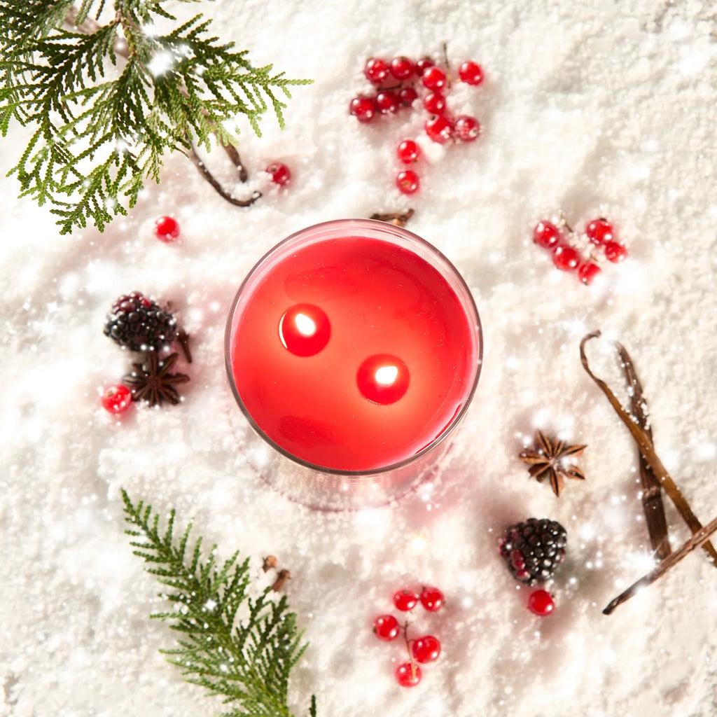 Large Tumbler Candle - Santa Skiing