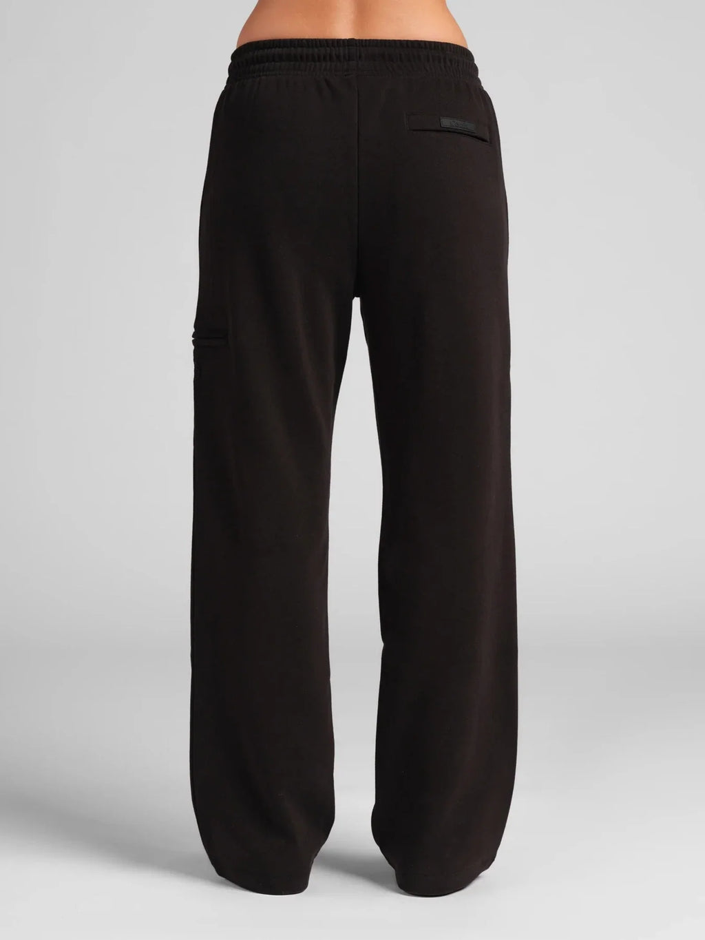 Lightweight Straight Leg Sweatpants - Black