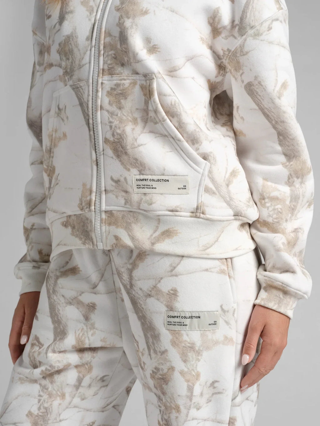 Cropped Camo Zip Hoodie - White