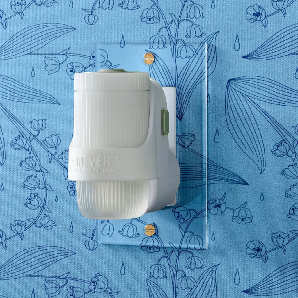 Plug-In Scented Oil Warmer With Refill