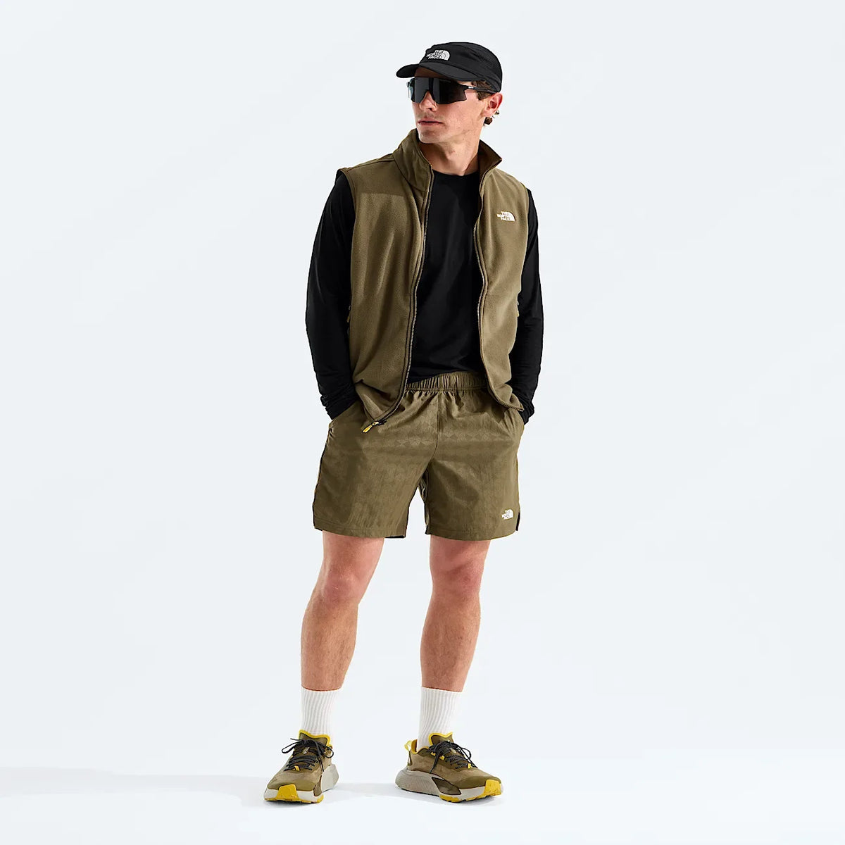 Men's 7-Inch Embossed Active Shorts - Brown