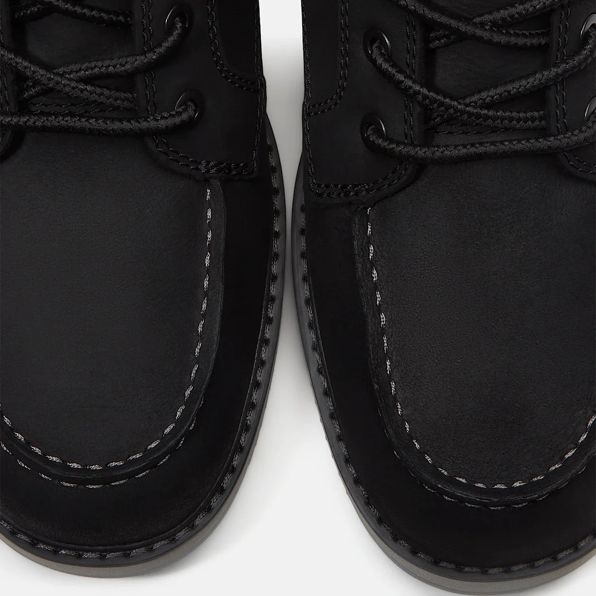 Men's Moc-Toe Chukka Boot