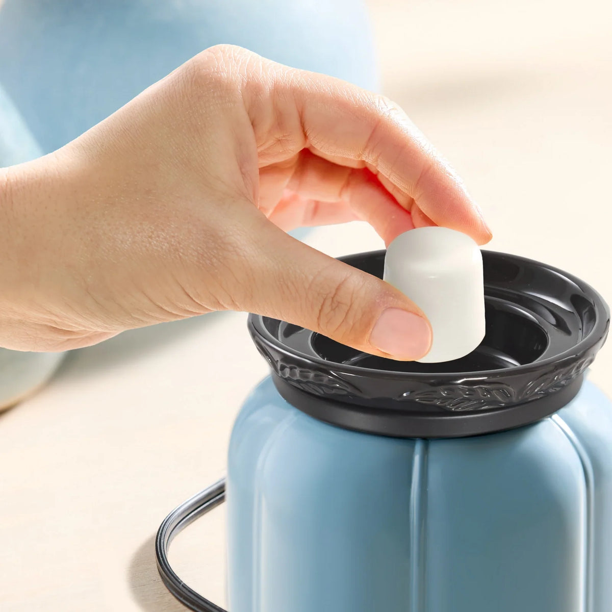 Electric Wax Melt Warmer With Fluted Design