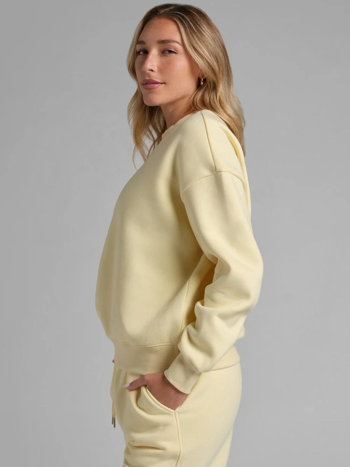 Cropped Crewneck Sweatshirt - Buttercream